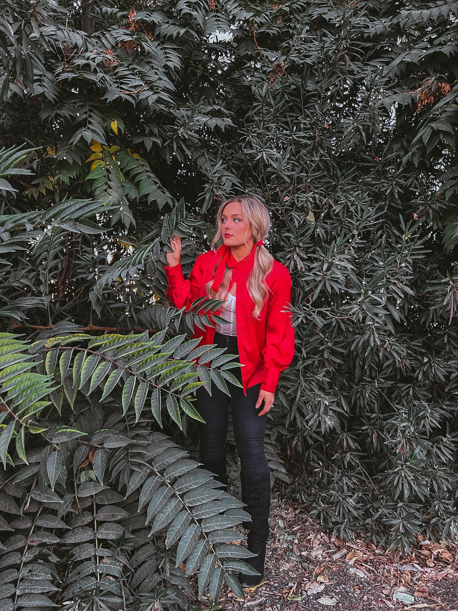 Casual costume in everyday clothing. Today is Little Red Riding Hood. S-white bodysuit, 27-Abercrombie jeans & they’re on sale! Both are TTS

#LTKHoliday #LTKunder100 #LTKHalloween