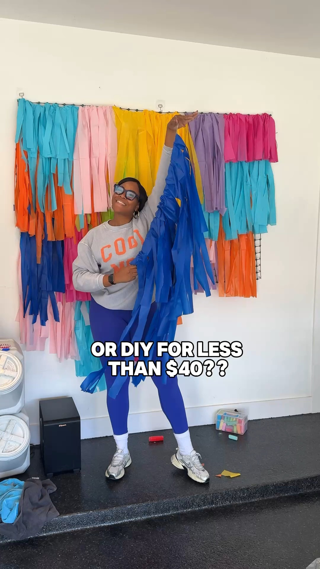 Party backdrop fringe backdrop DIY project