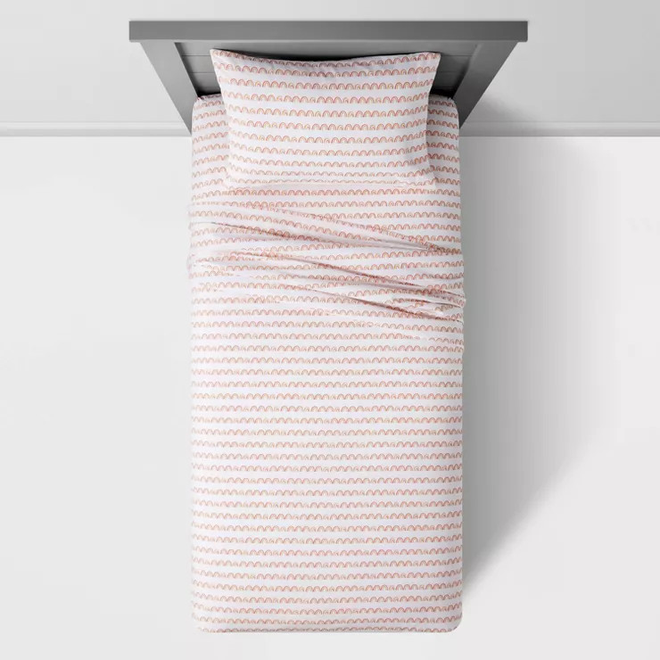 Rainbow Scallop Cotton Sheet Set - Pillowfort™ | Target