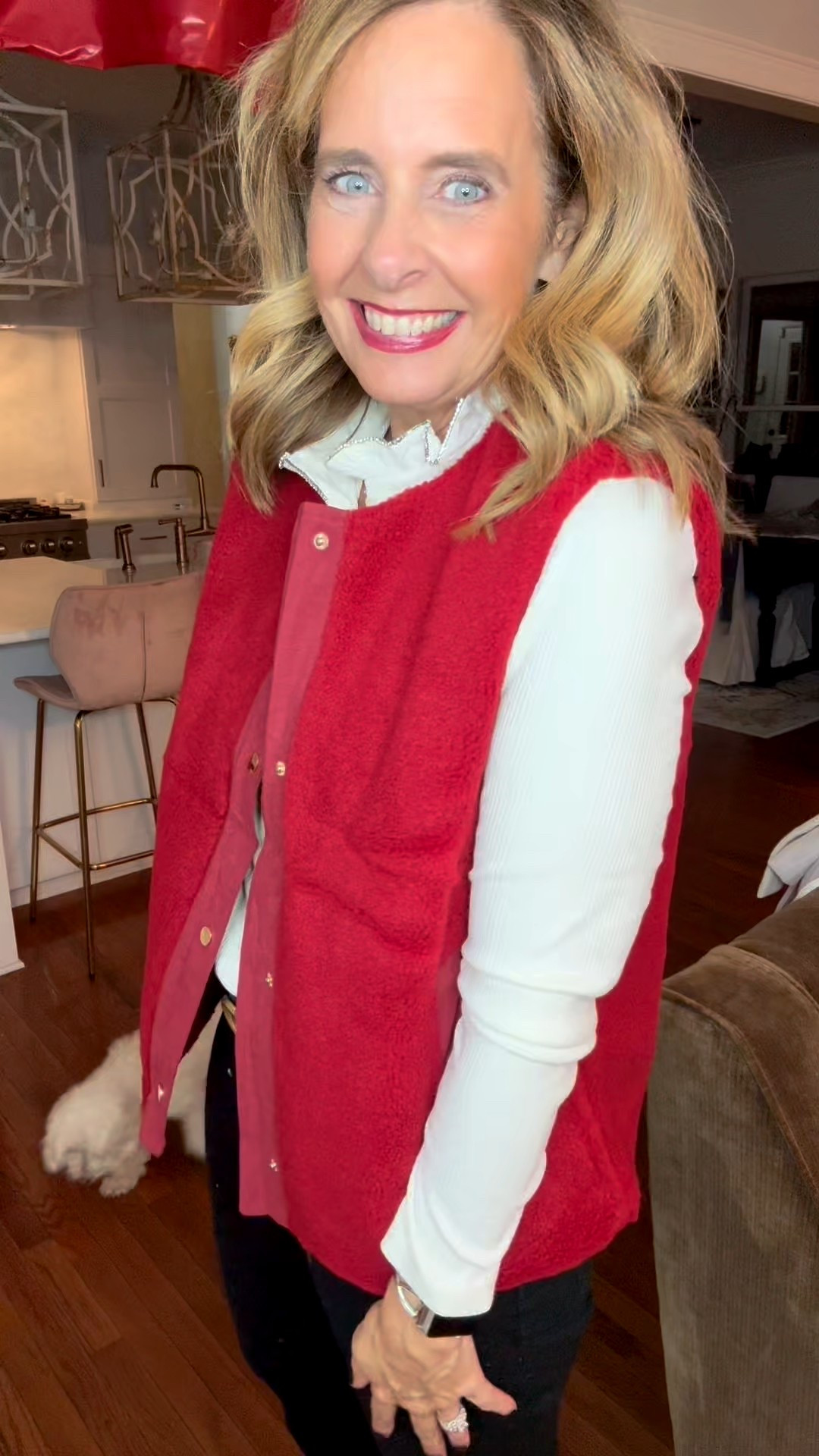 Say Yes to the Vest

#LTKSeasonal #LTKOver40