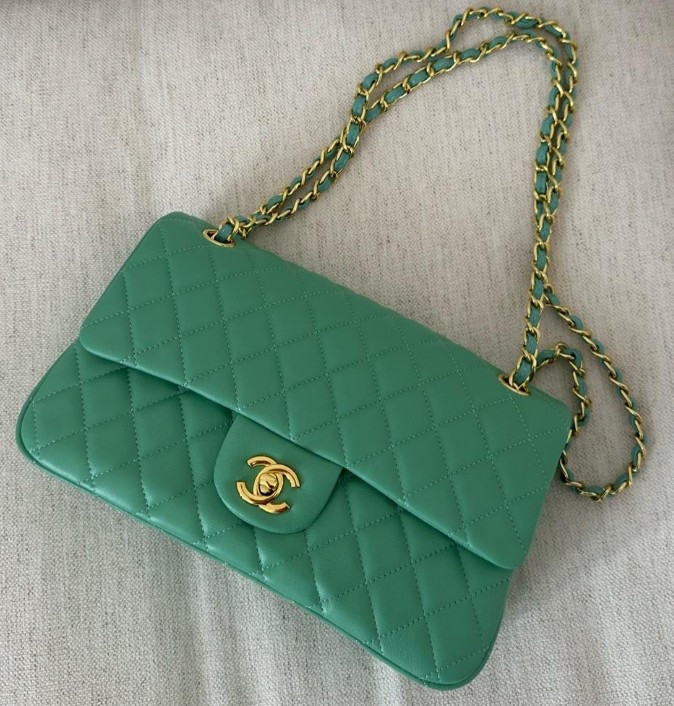 Amazing quality so classy !!!!

#LTKSaleAlert #LTKFindsUnder100 #LTKGiftGuide