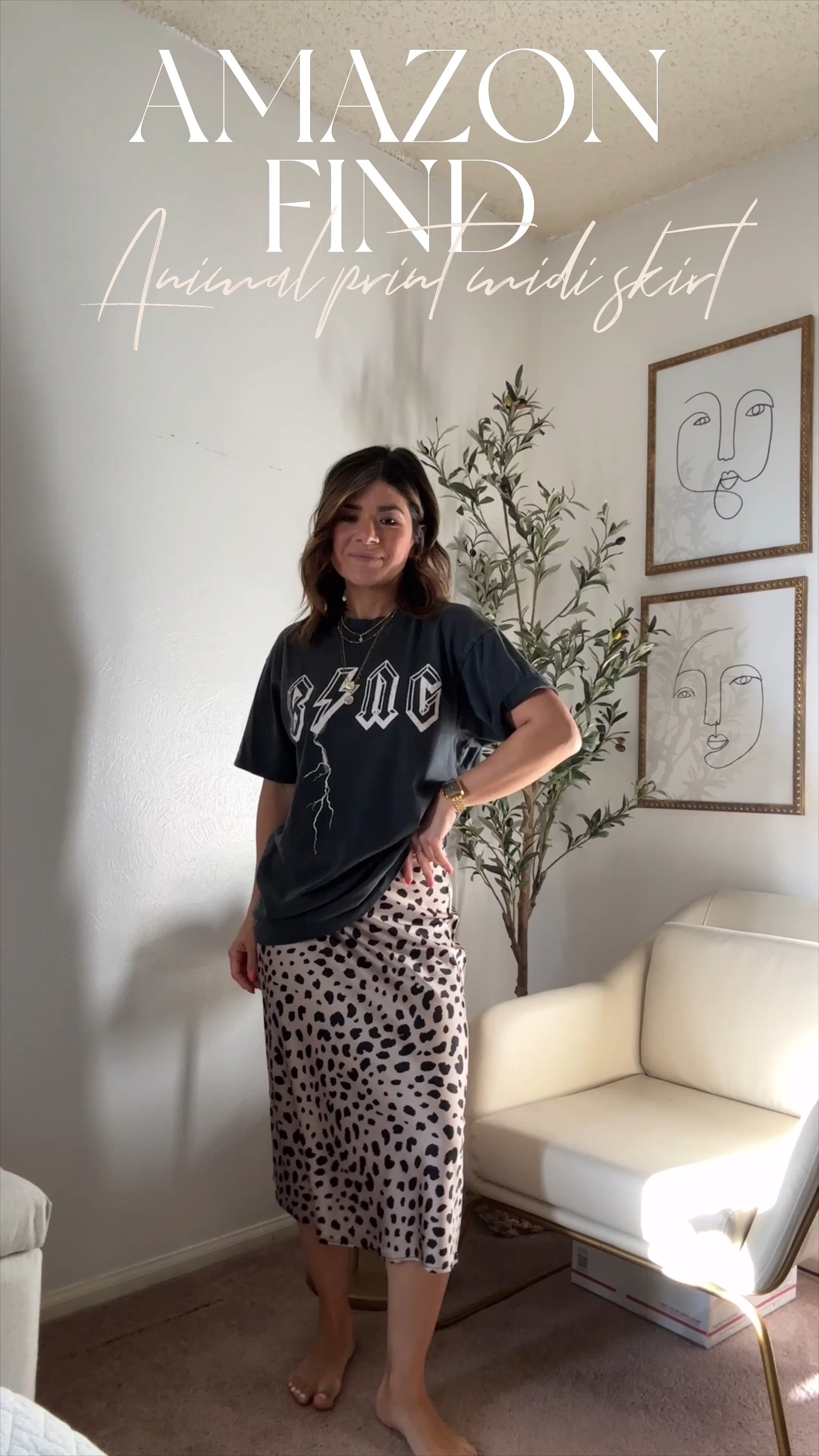 This midi skirt is so good!!! Love the print and the quality! Wearing size xs.
Amazon fashion, Amazon finds, Anine Bing tee, revolve 

#LTKFindsUnder100 #LTKShoeCrush #LTKBacktoSchool