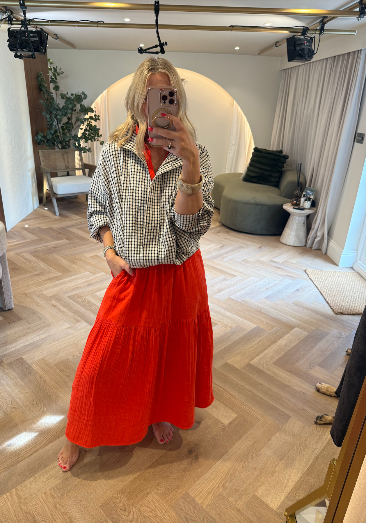 It's muggy outside today and I need to be comfortable and didnt want to think about my outfit, so this is what ive gone for this morning! 

 #LTKuk #LTKsummer #LTKstyletip