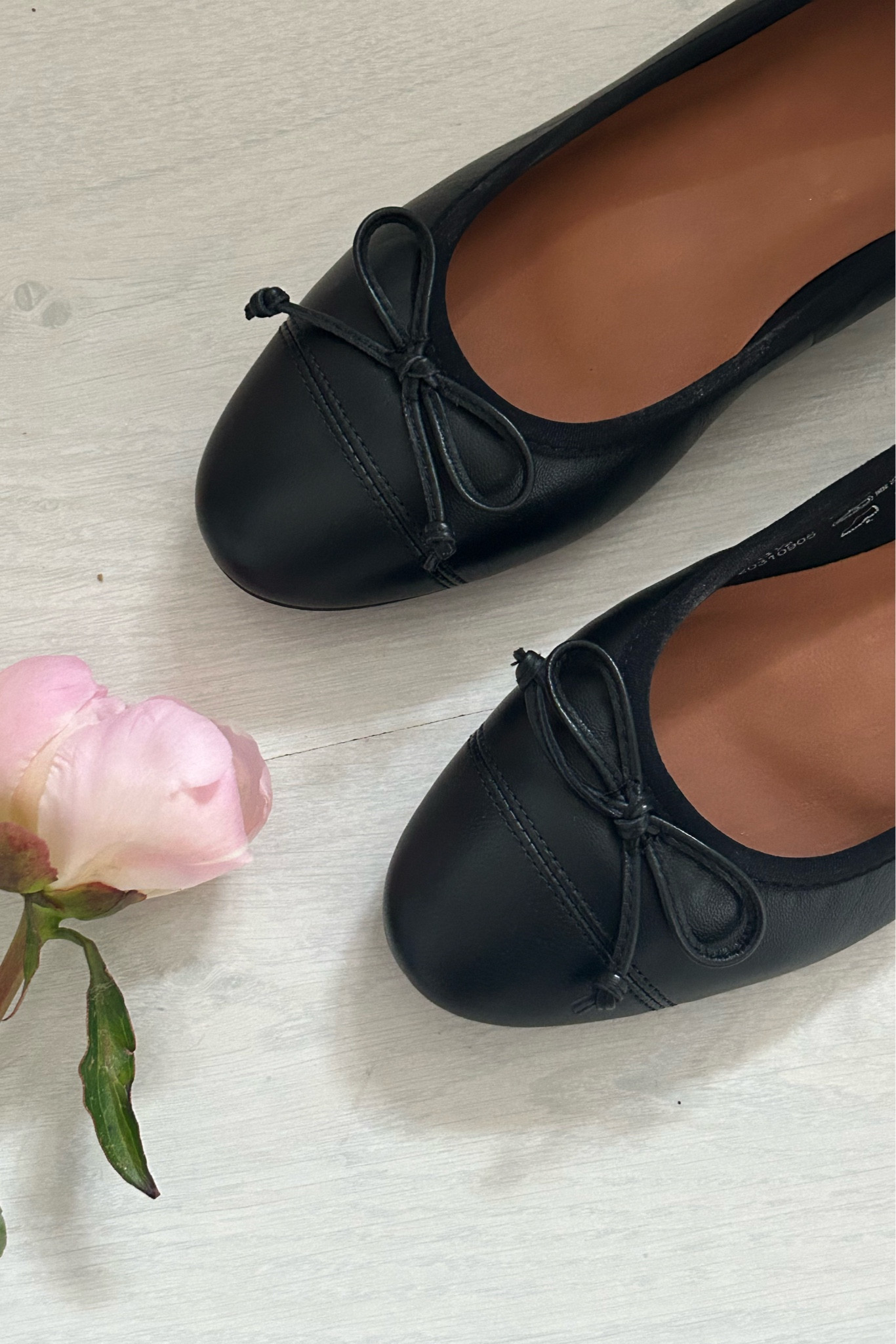 Chanel ballet flat dupes 
#chanel 🤍

#LTKeurope #LTKshoes #LTKuk
