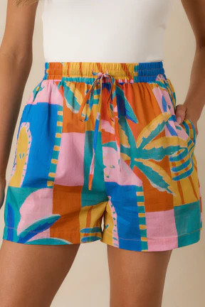 Paradisa Alto Multi Tropical Mosaic Cotton Shorts | Red Dress