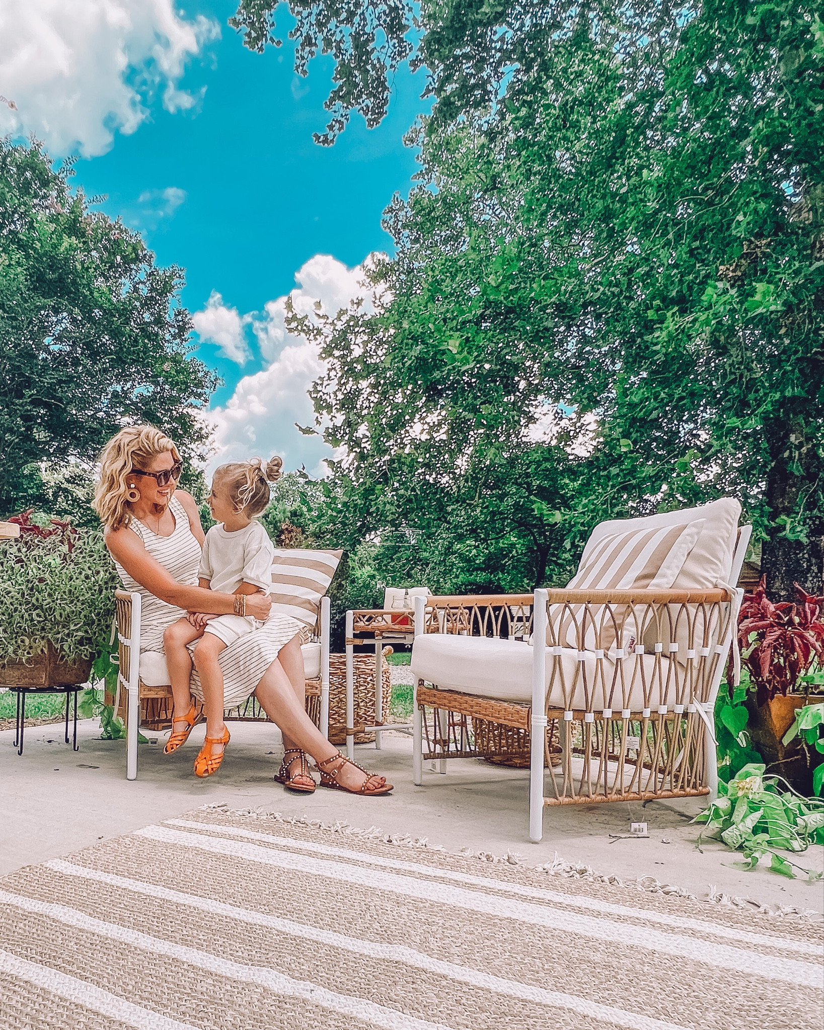 Outdoor living finds at Walmart! 🩷

@walmart
@walmarthome 

#LTKSaleAlert #LTKSeasonal #LTKHome