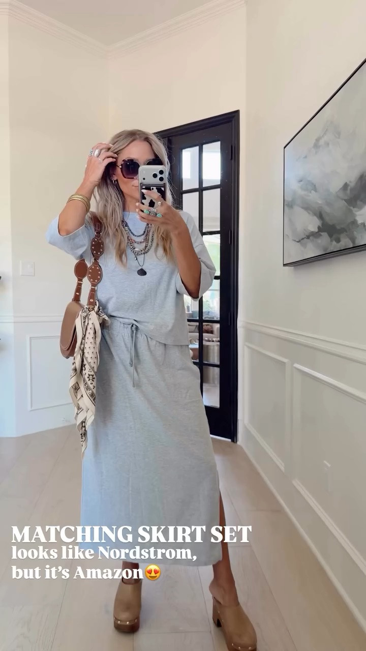 MATCHING SKIRT SET looks like Nordstrom, but it’s Amazon😍 and for a much less price too!

Wearing size small / my tts

5’5” // 120 lbs

#LTKootd #LTKmomlife #LTKmorningroutine