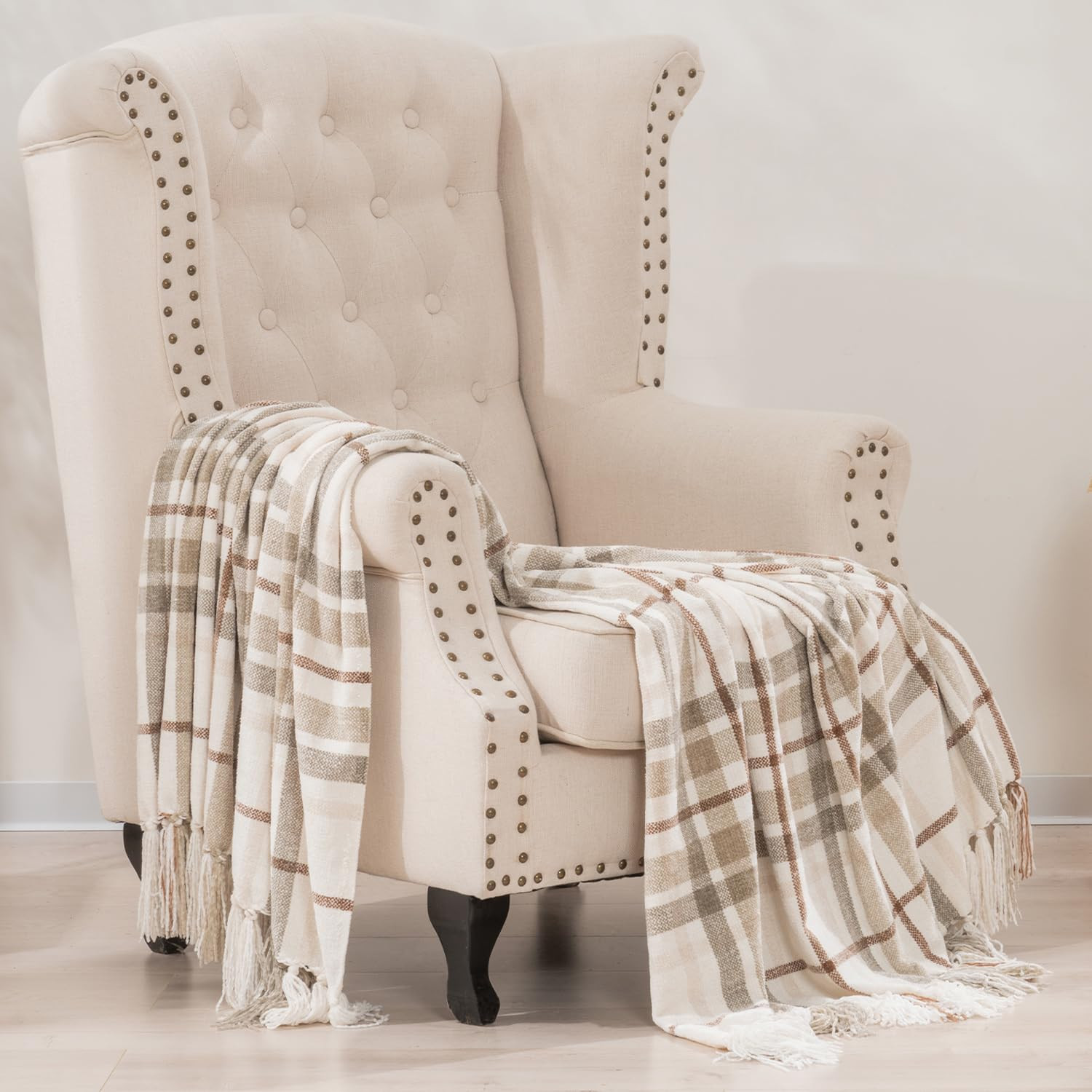 "EVERGRACE Plaid Chenille Throw Blanket, Super Soft Cozy Decorative Farmhouse Plaid Throw with Ta... | Amazon (US)