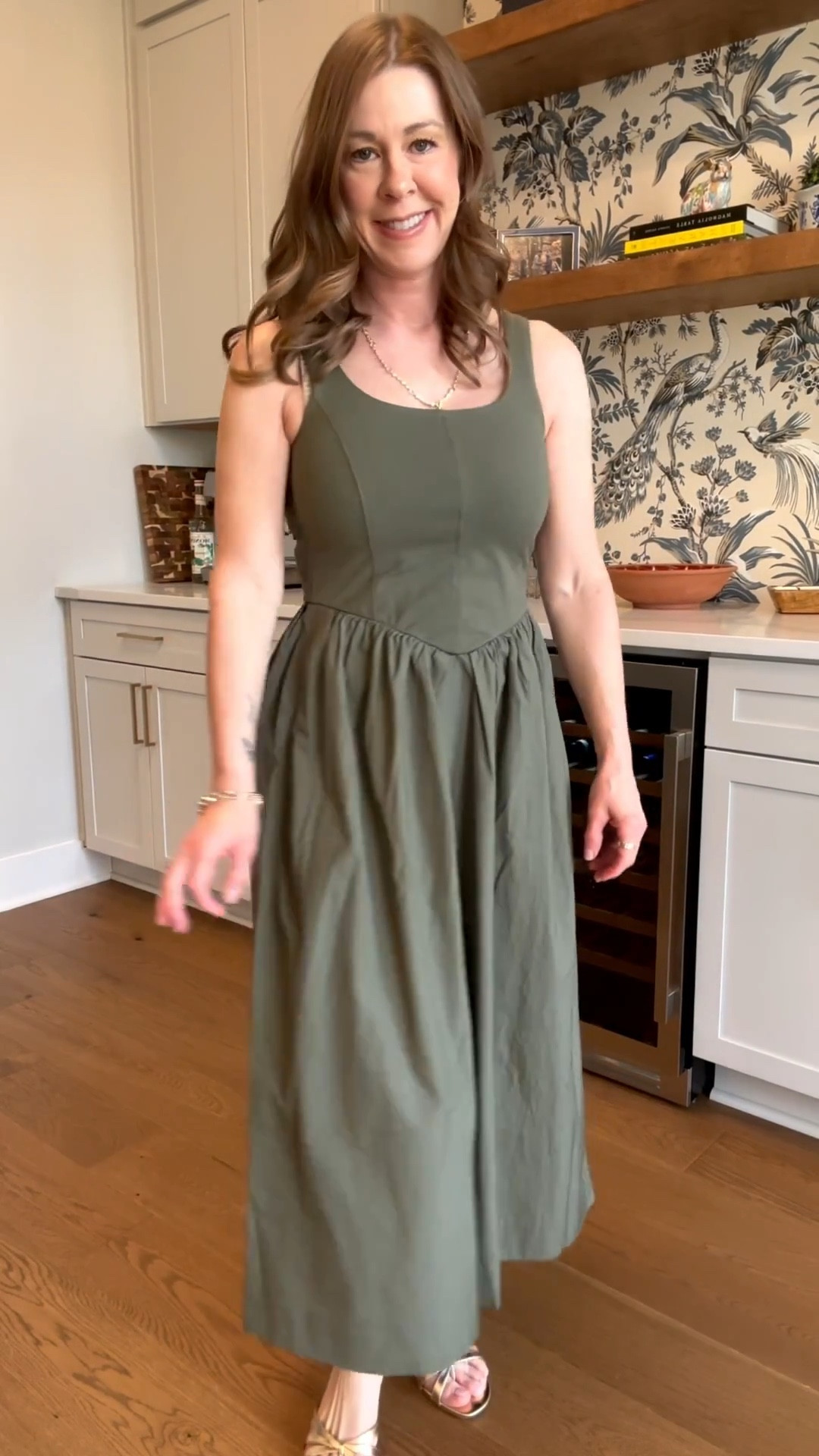 This dress in the most beautiful shade of green! The fit is perfection! I’m in a small petite! 
#loft #easterdress #vacaydress

#LTKPetite