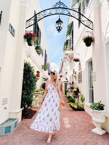 Tuckernucking in Naples in this prettiest of pretty dresses #whitedress #scallops #maxi #bows 

#LTKstyletip #LTKSeasonal #LTKtravel