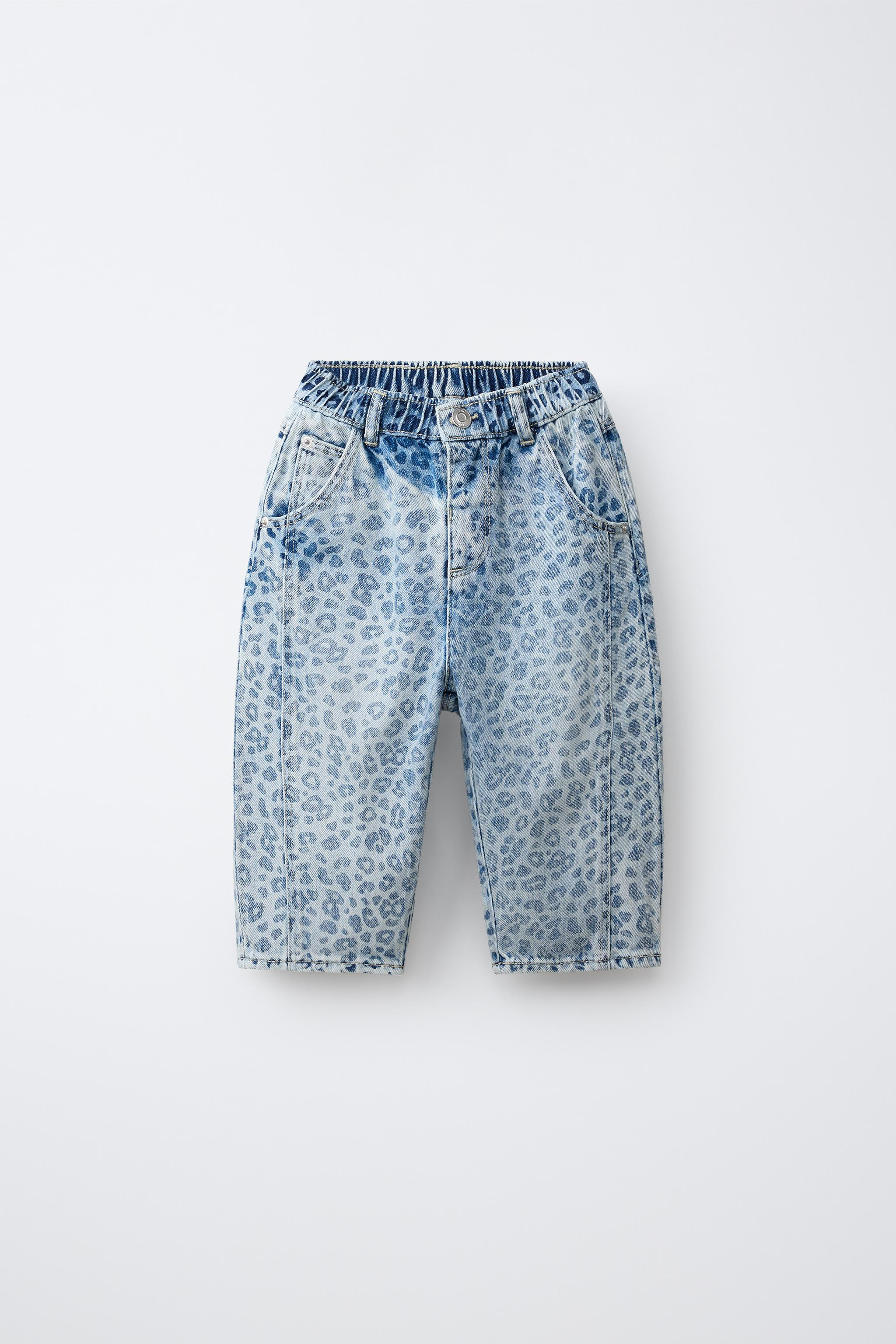 Pumphose mit elastischem Bund und Knopfverschluss vorne. Taschen vorne und aufgesetzte Ges\u00e4\... | Zara DE