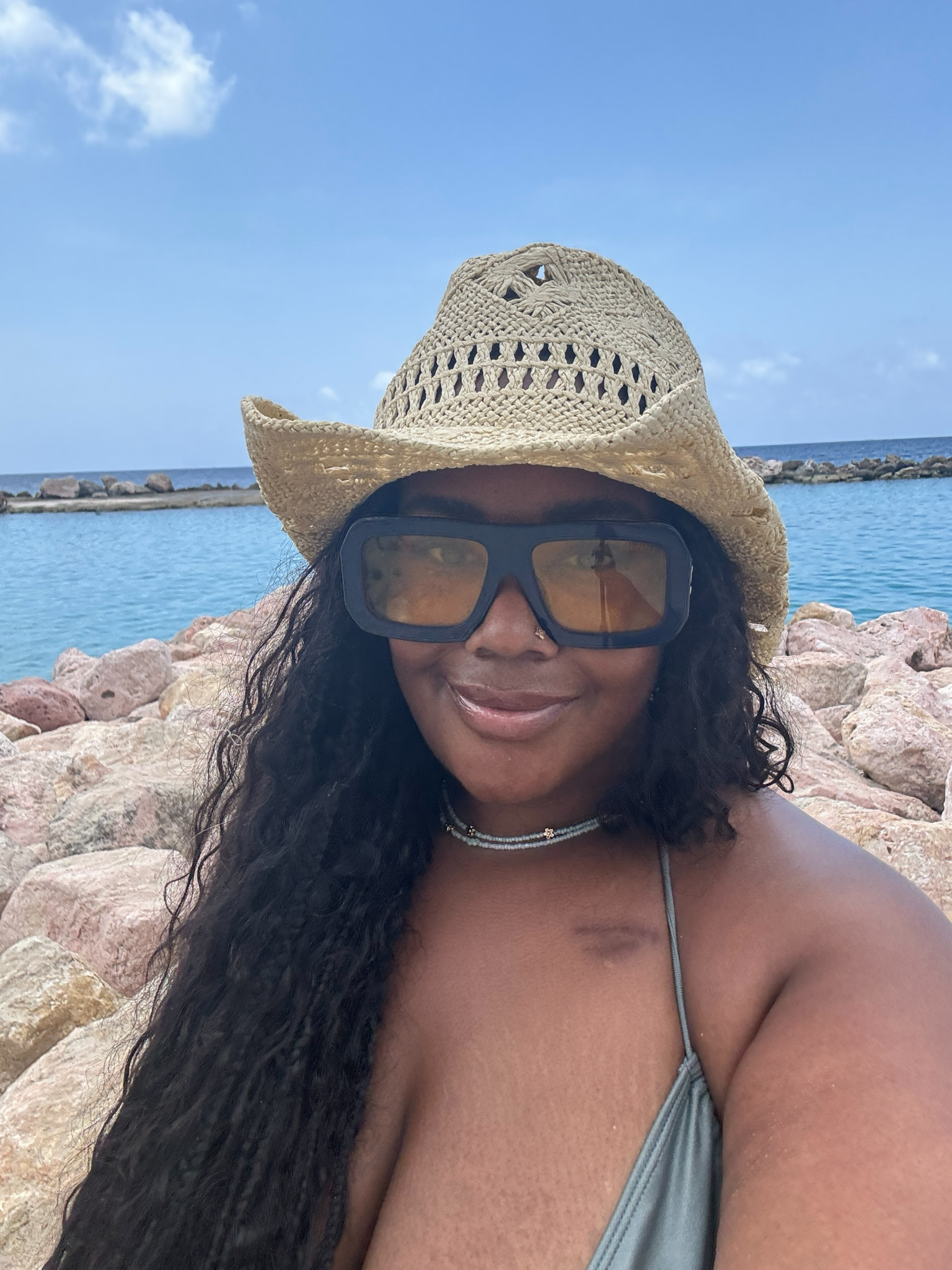 Island in the sun ☀️

My sunnies are Lorvae!

#LTKSeasonal #LTKTravel #LTKPlusSize