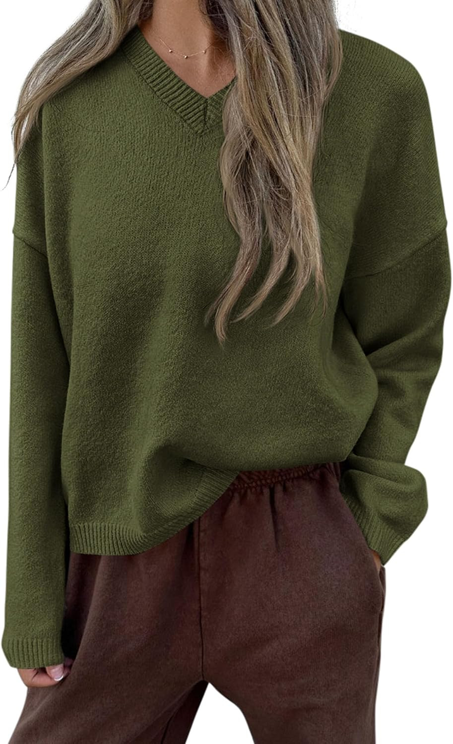 PRETTYGARDEN Women's Cozy Sweaters Fall Fashion V Neck Tops | Amazon (US)