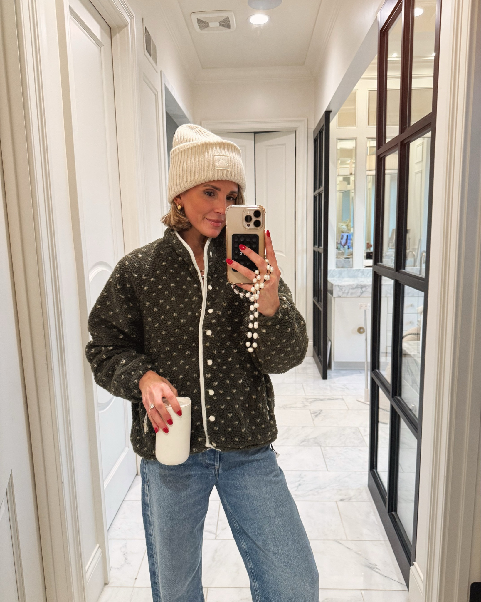 How cute is this Amazon fleece jacket. I'm wearing size small