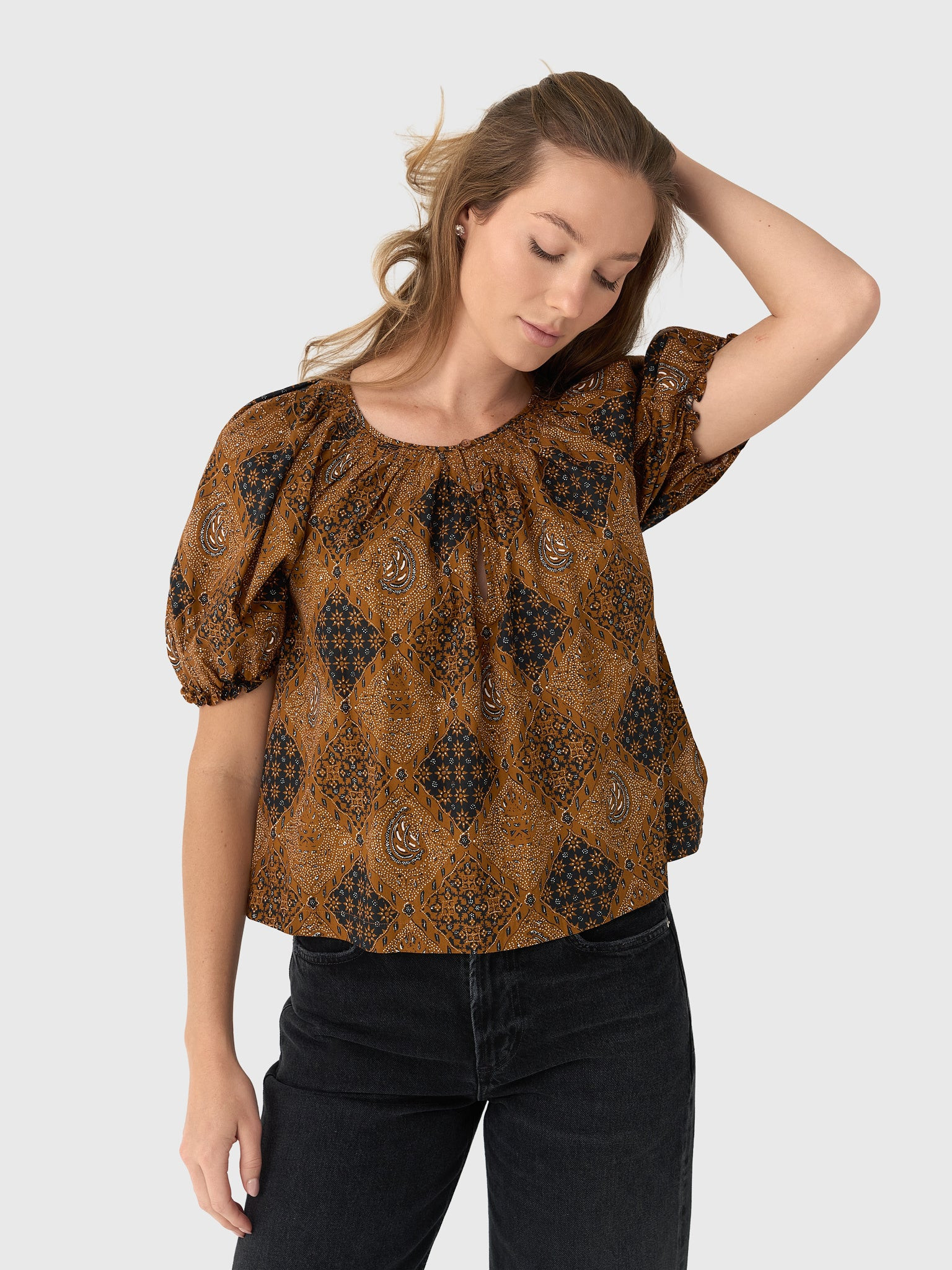 THE GREAT
                      
                     Women's The Moorland Top | Saint Bernard