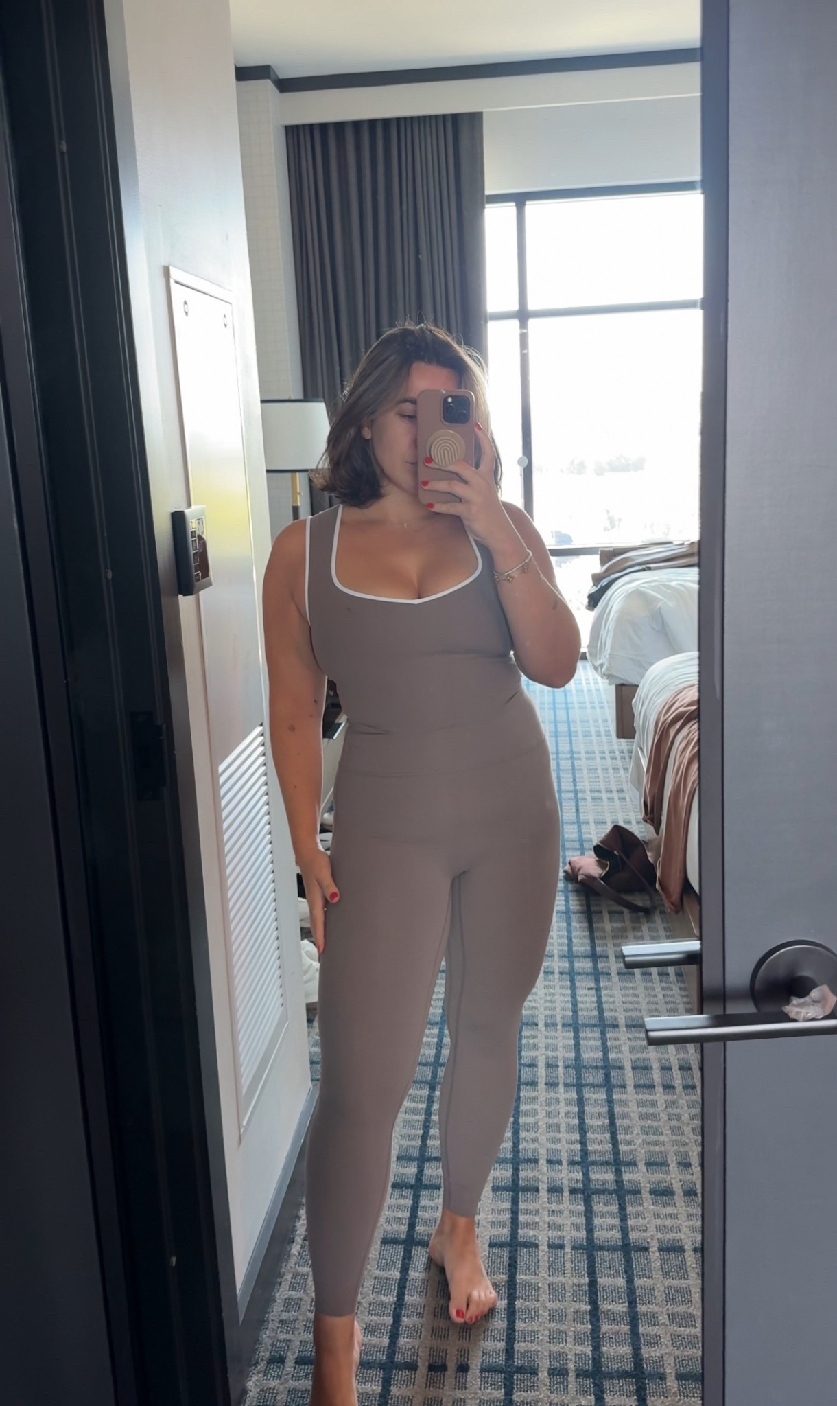 I’m obsessed with this Abercrombie workout set 
The quality is so good!
I’m wearing a Size L in the top and M in the bottom

#LTKActive #LTKMidsize #LTKCon