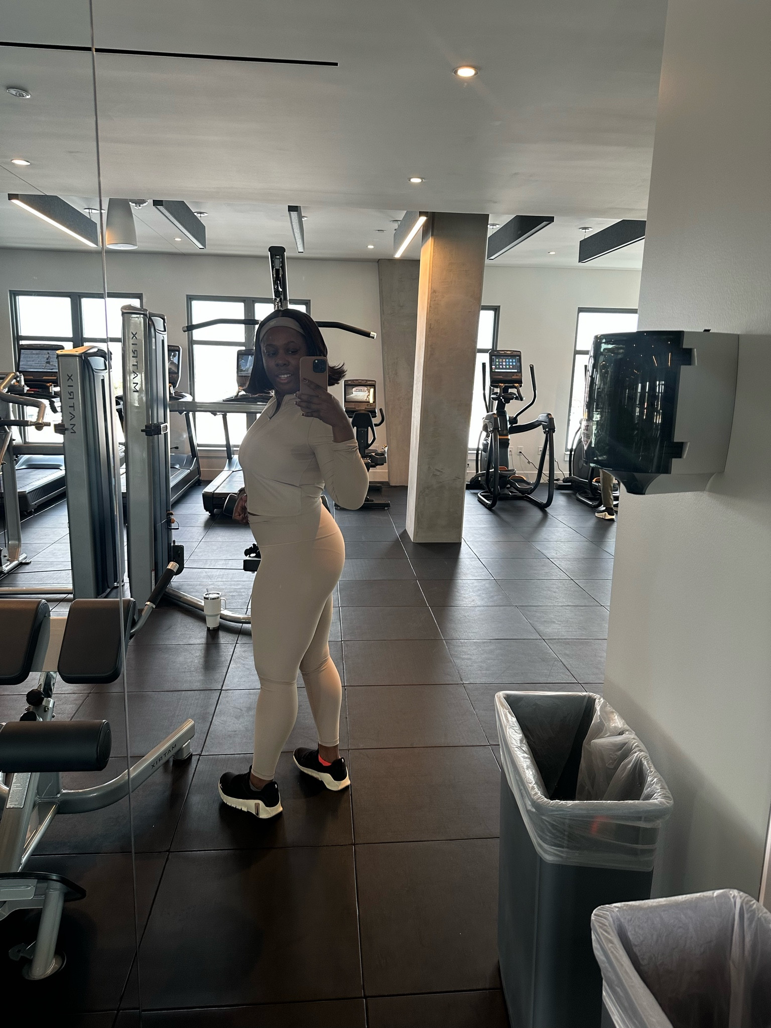 Affordable workout clothing! #athleisure #oldnavy

#LTKMidsize #LTKSaleAlert #LTKActive