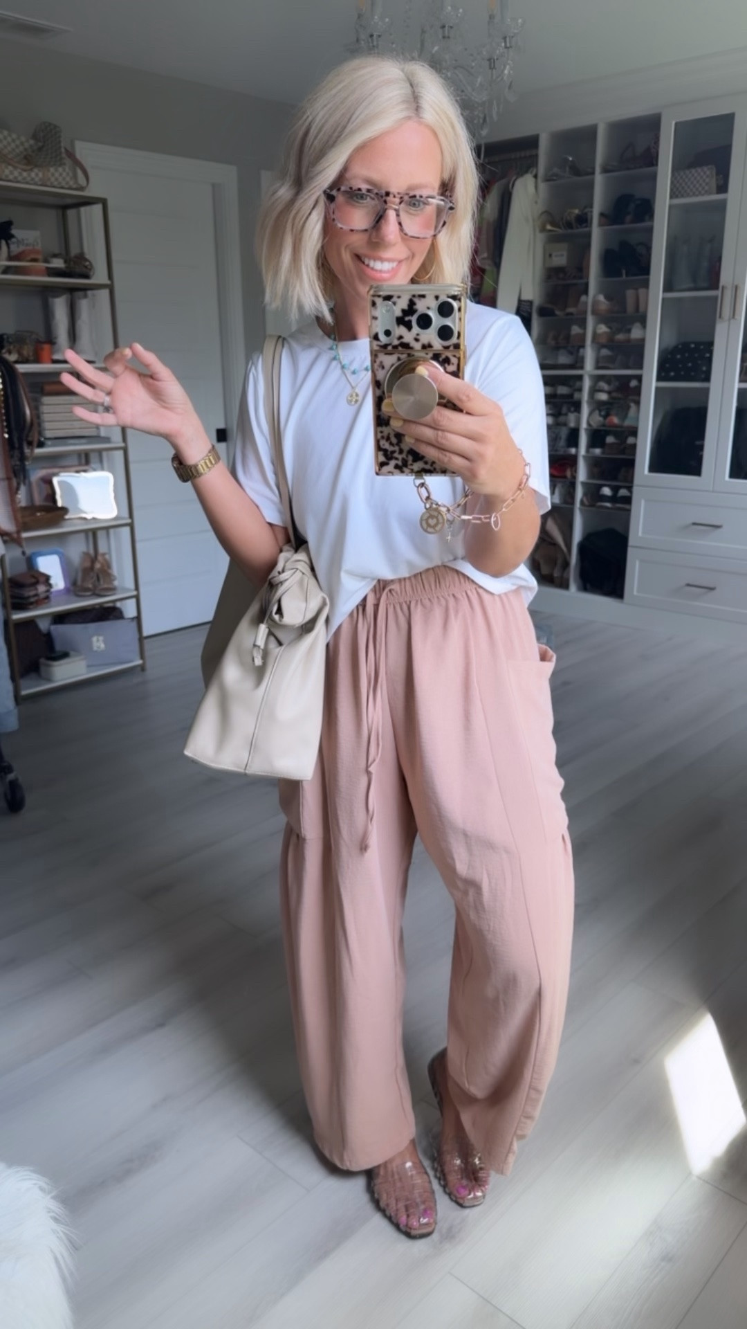 Top and pants medium

#LTKSaleAlert #LTKSeasonal #LTKOver40