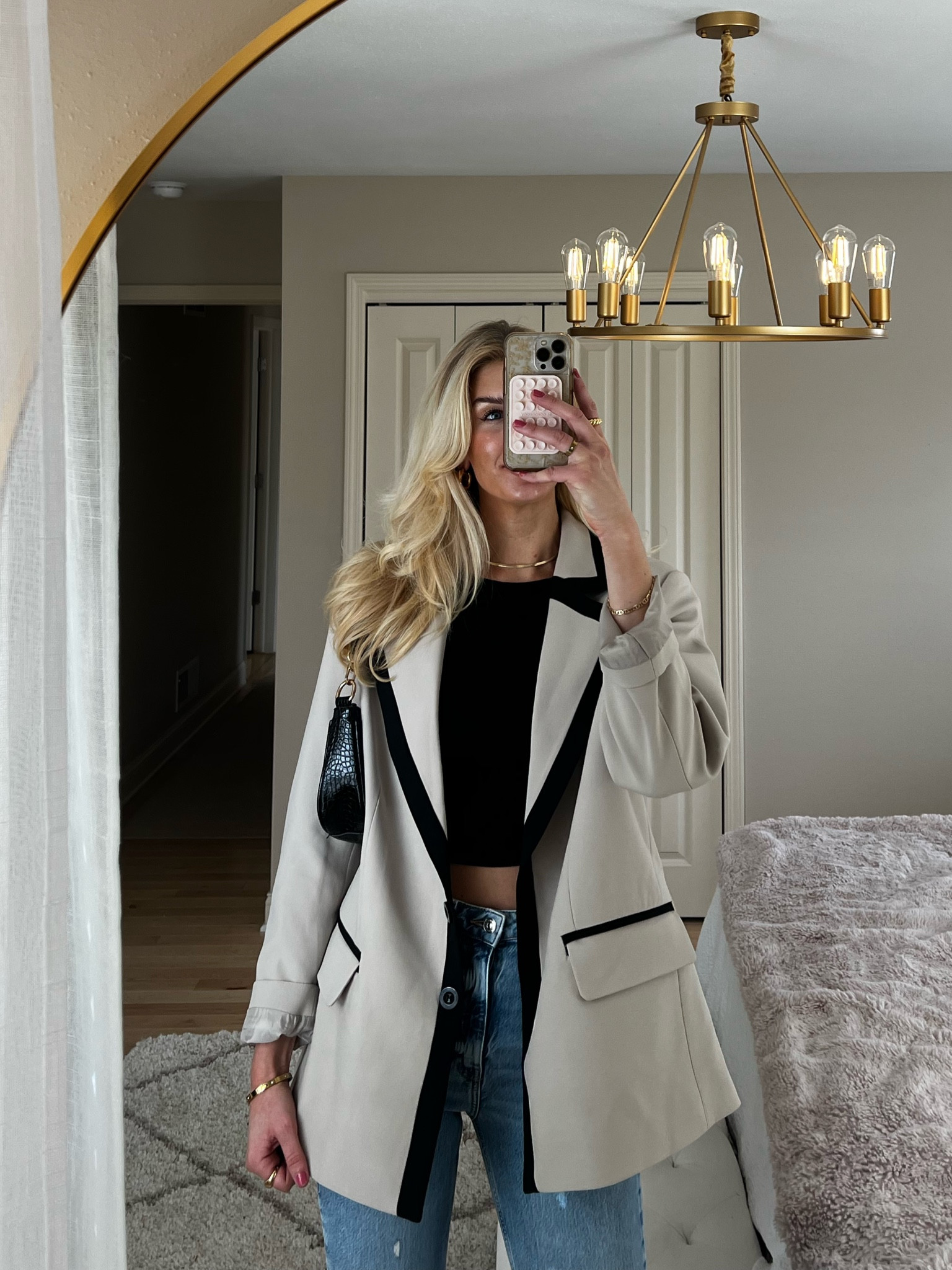 CODE SAVVYBLONDEE on nastygal!! Perfect layering blazers 

#LTKunder100 #LTKsalealert #LTKunder50