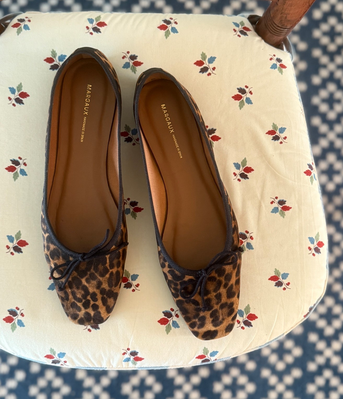 A chic leather ballet flat - the Fonteyn Flat from Margaux. 
I find true to size - I’m a women’s 12 and took my usual 43M

#LTKShoeCrush