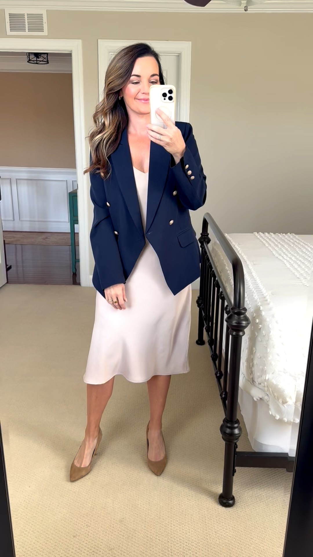 Santa family holiday photos 

#LTKWorkwear #LTKFindsUnder50 #LTKHoliday