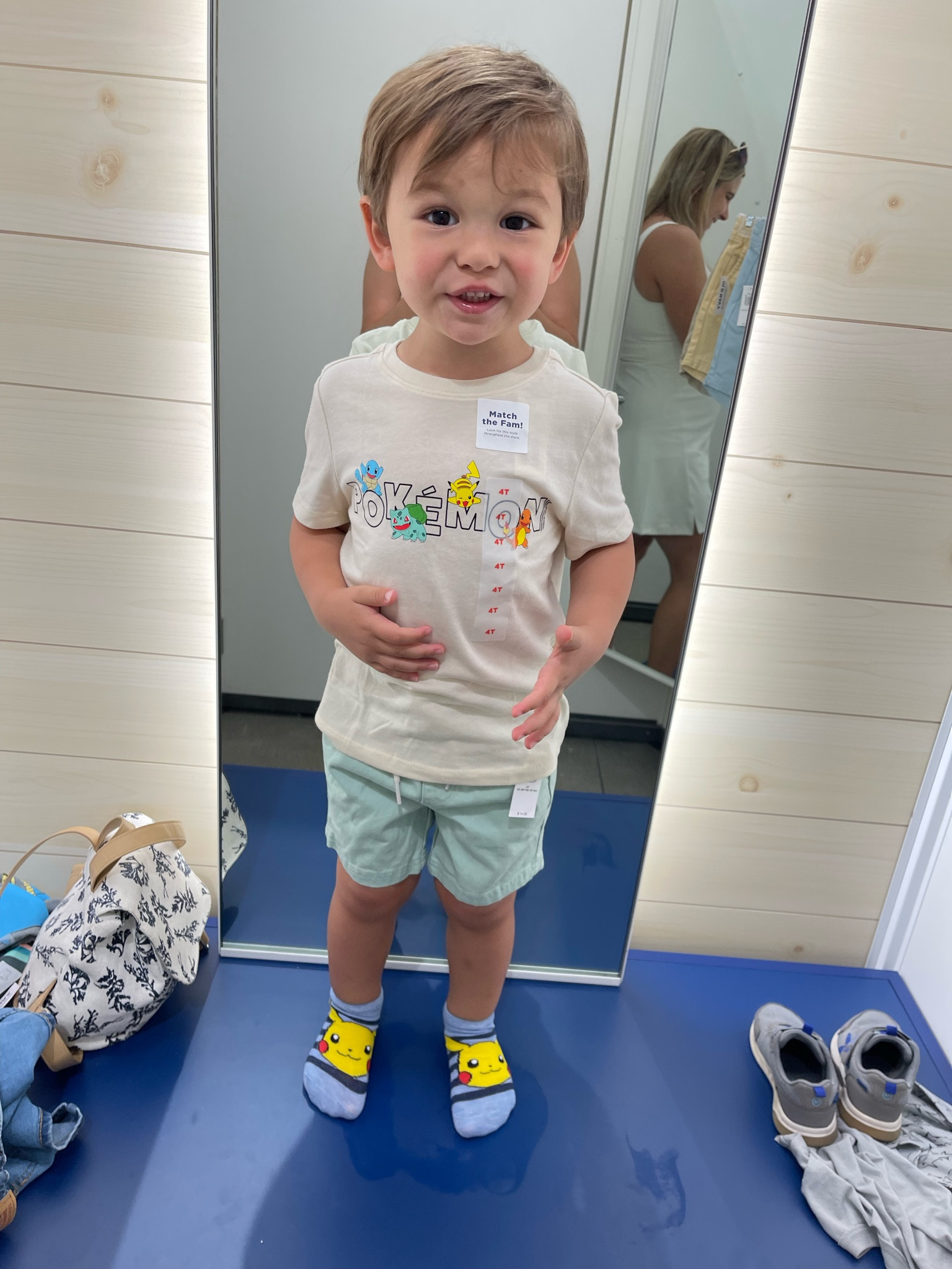 Major sale today at old navy! 
These shorts are perfect for spring time and are only $5.99. 



#LTKFind #LTKsalealert #LTKkids