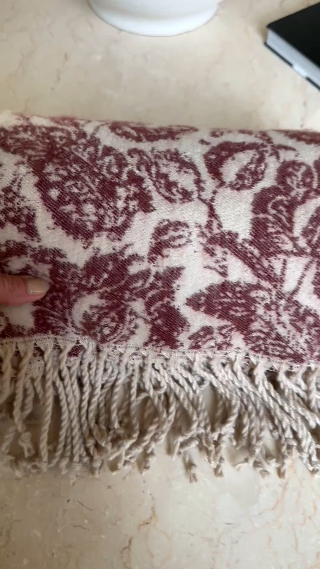 Pretty burgundy color on this quality throw blanket. Love the soft fabric and gorgeous tassel fringe 
@Target

#LTKSeasonal #LTKHome #LTKstorytime