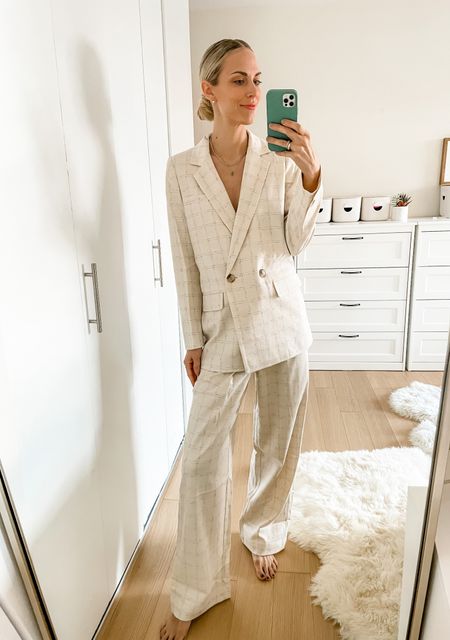 This suit is perfect for spring and summer. I am wearing a size 2 pant and XS blazer. Meant to be oversized and I recommend sizing down. Shop this Thursday March 9th to get the 25% off exclusive discount! 

#LTKunder100 #LTKSale #LTKsalealert