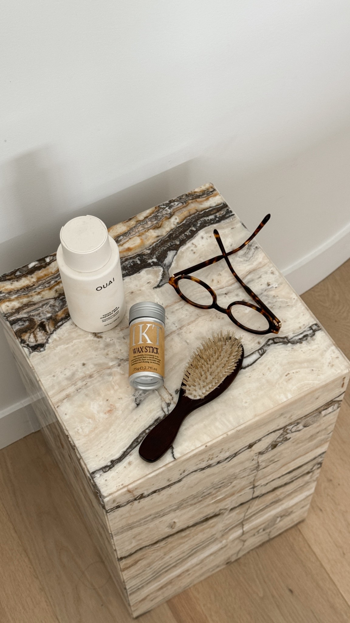 HAIR PLAQUAGE

Publicité  

#LTKbeauty #LTKfrance #LTKeurope