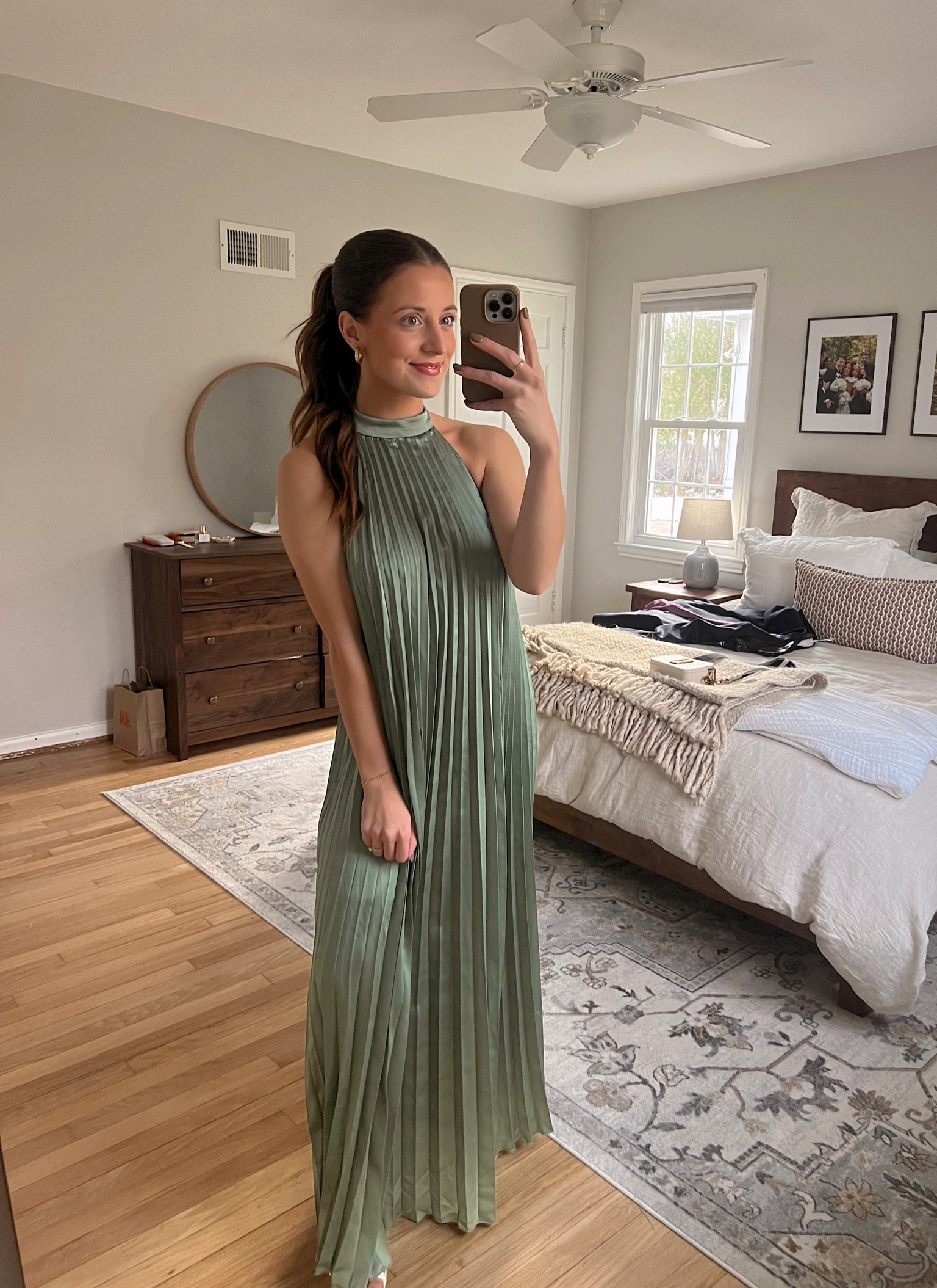 Abercrombie formal dress! Amazing for HOC Autumns 🤩 Wearing my true size XS

#weddingguestdress #formaldress #abercrombiefind #abercrombiefashion

#LTKparties #LTKSeasonal #LTKwedding