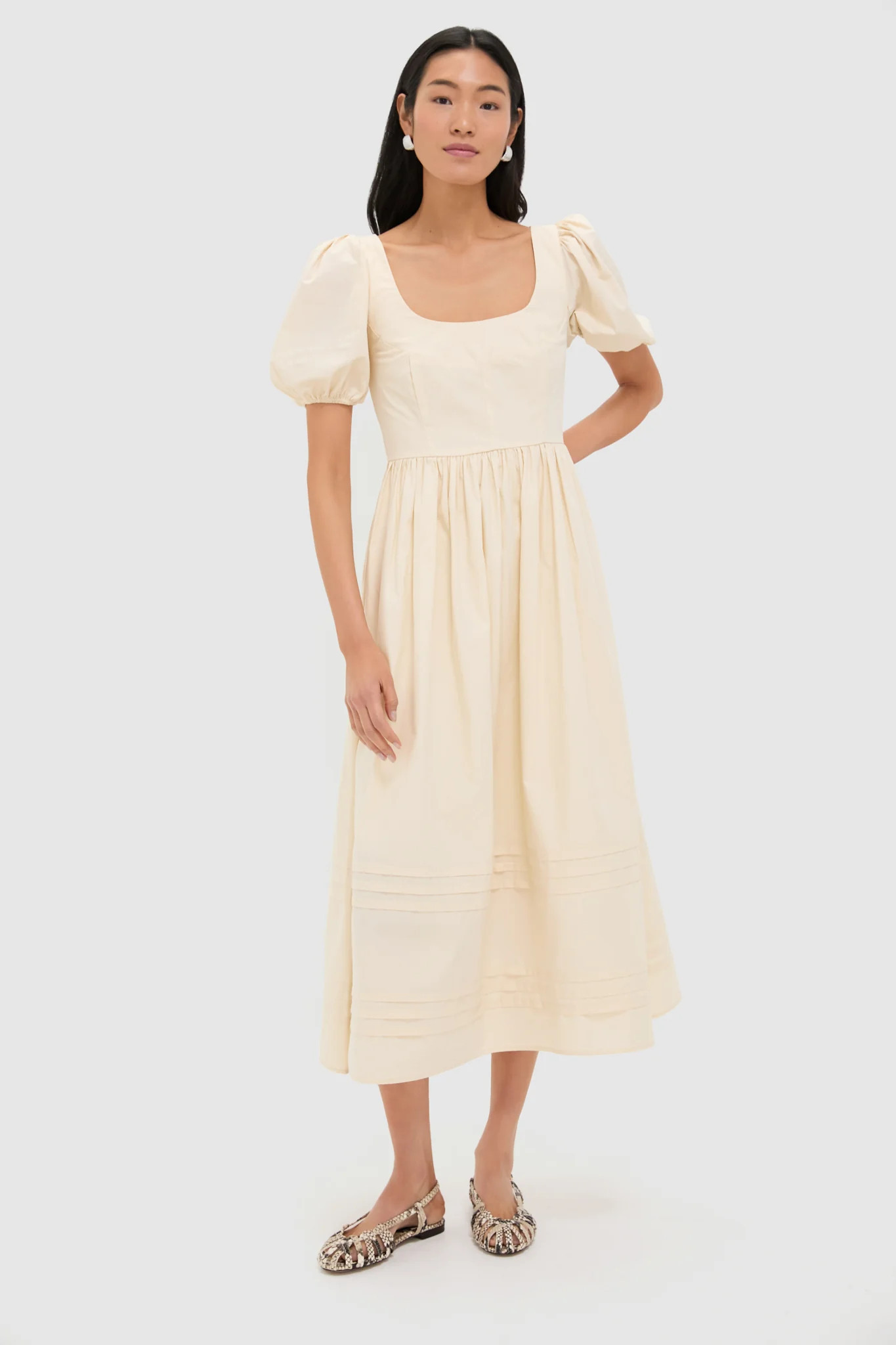 Cream Puff Sleeve Midi Dress | Tuckernuck (US)