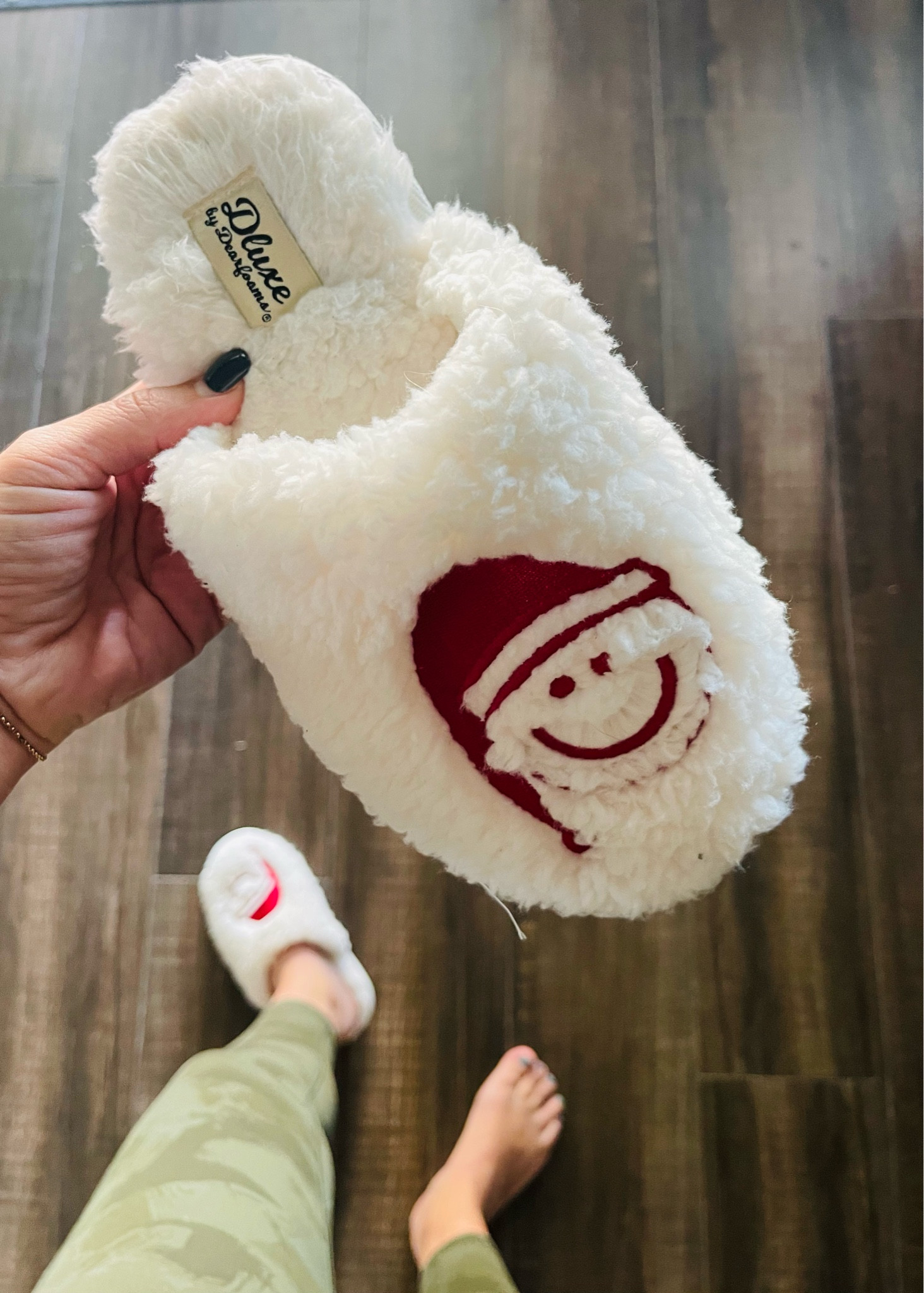 The CUTEST Santa Smiley Face slippers. So soft and cozy!! 

#slippers #fuzzyslippers #comfyandcozy #giftidea 

#LTKSeasonal #LTKshoecrush #LTKHoliday