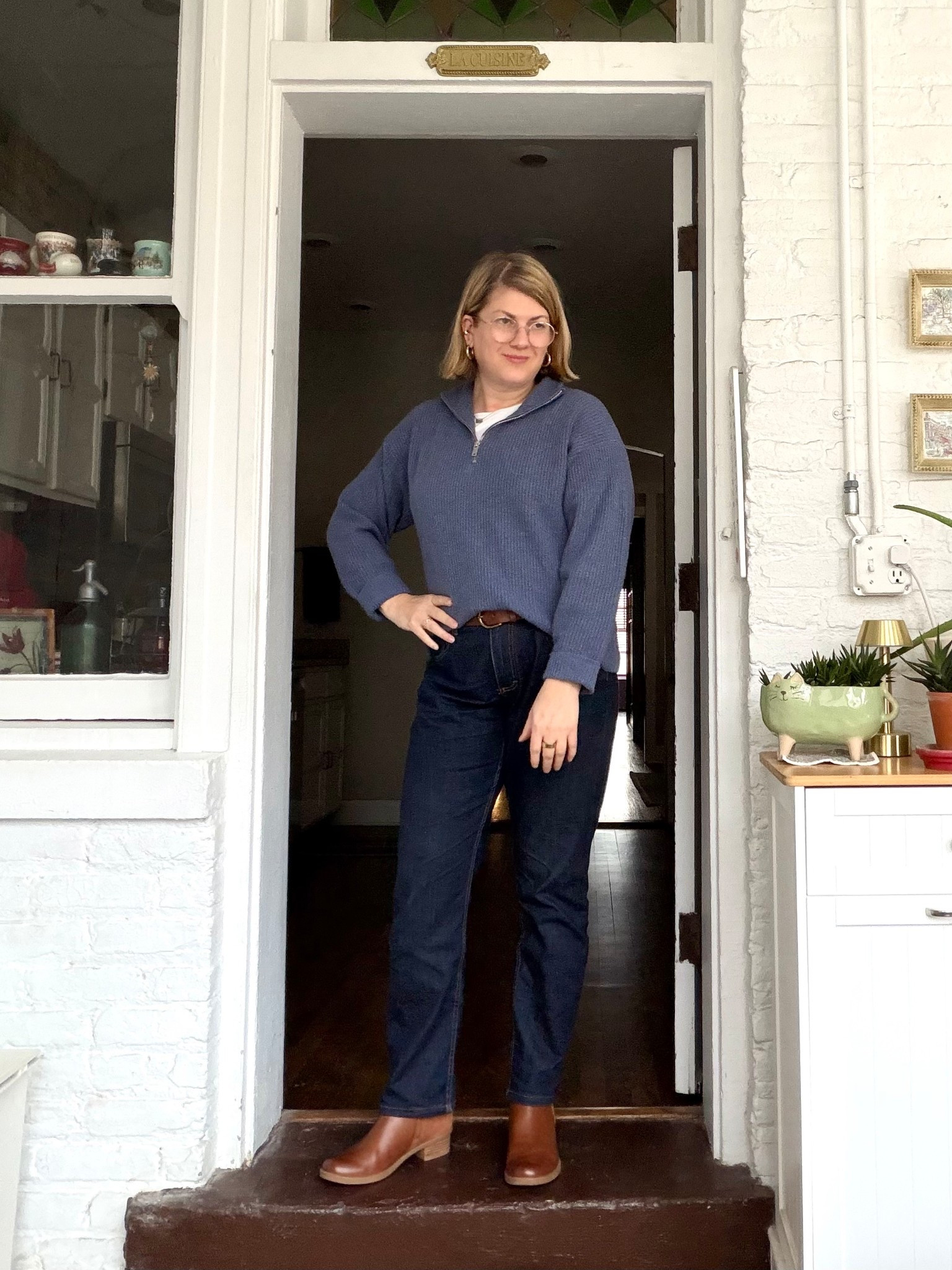 Tuesday and my heart said “cashmere.” 🤍 Jeans are Dearborn Denim, everything else should be exact match. 

#LTKootd #LTKMidsize #LTKOver40