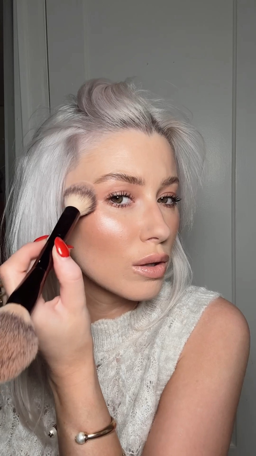 Sumer glow with PRADA beauty

#LTKBeauty #LTKSeasonal