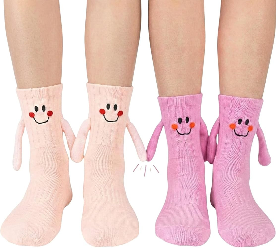 YKW 2 Pairs Holding Hands Socks - Magnetic Funny Couple Best Friend Gift, Adorable Matching Socks... | Amazon (US)