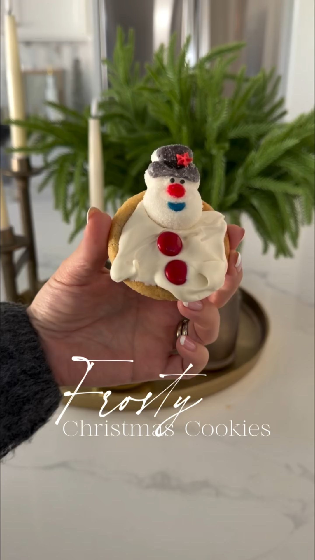 These Frosty cookies are too cute to eat… but we did anyway ❄️🍪

Comment FROSTY and I will send you everything I used!

#adaydreamblog #christmascookies #christmasbaking #frostythesnowman #christmas
