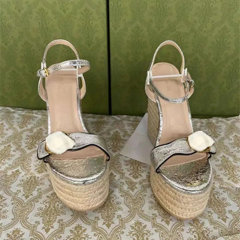 sandal The latest fashion goddess slope heel sandals high quality comfortable feet beautiful eleg... | DHGate