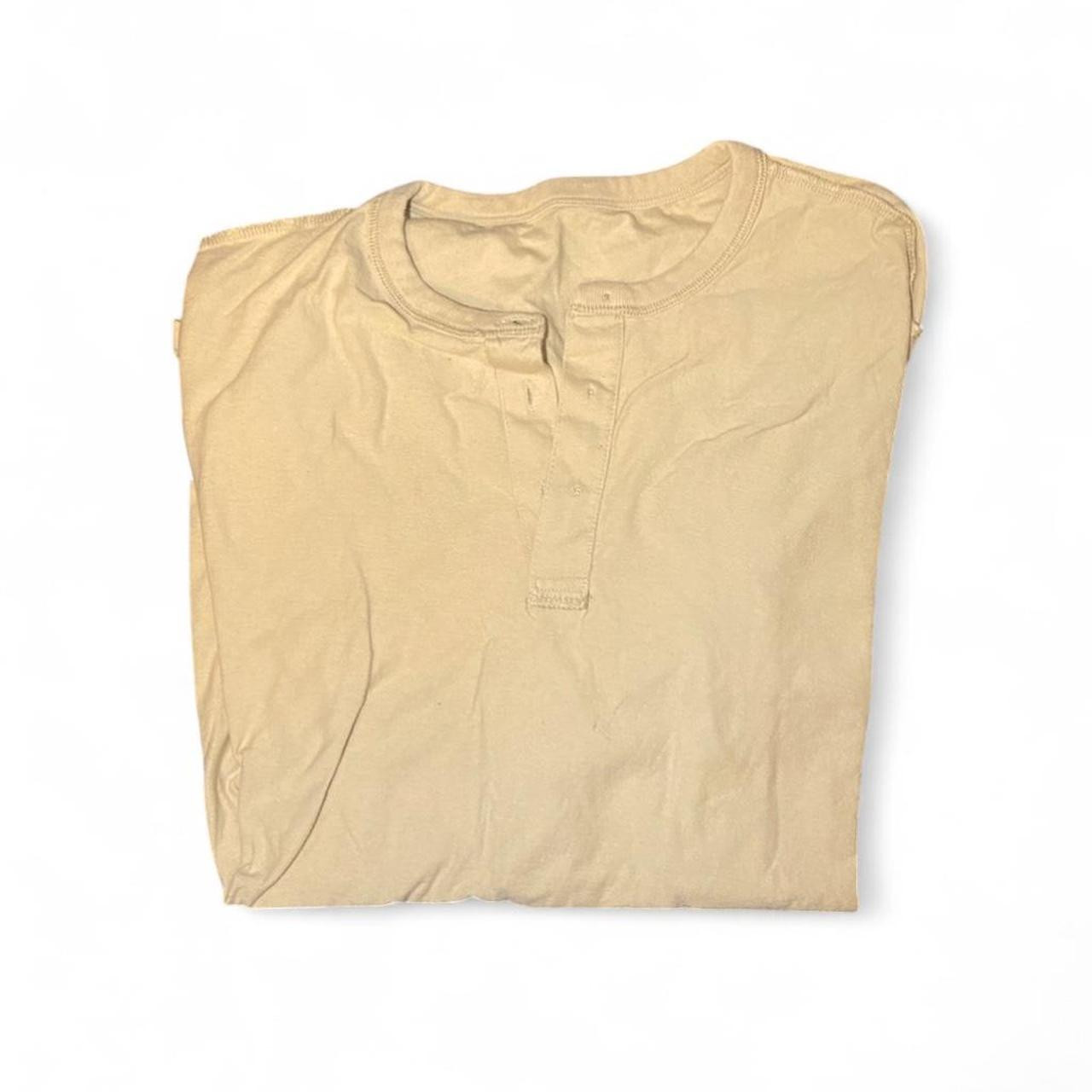 Gap Men's T-shirt - Tan/Cream - M | Depop US