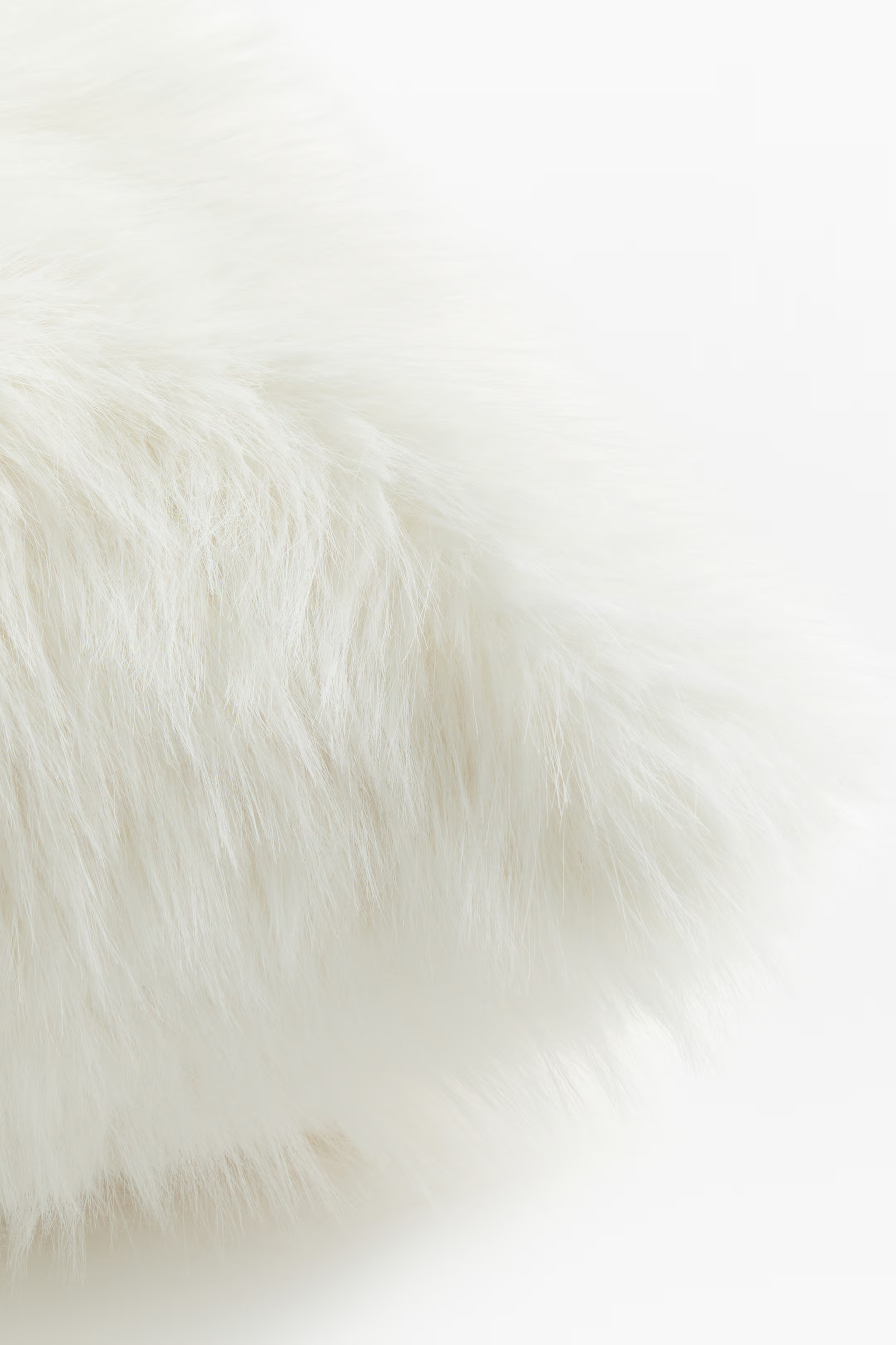 Fluffy Cushion Cover | H&M (US + CA)