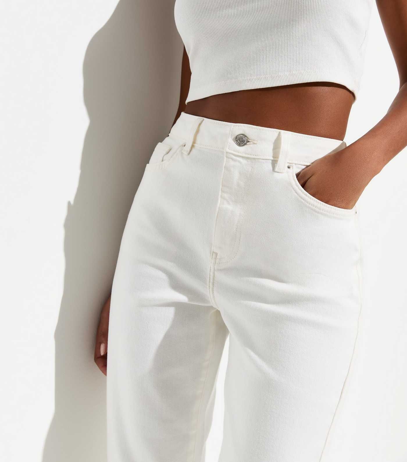 Off White Hannah Straight Leg Jeans | New Look | New Look (UK)