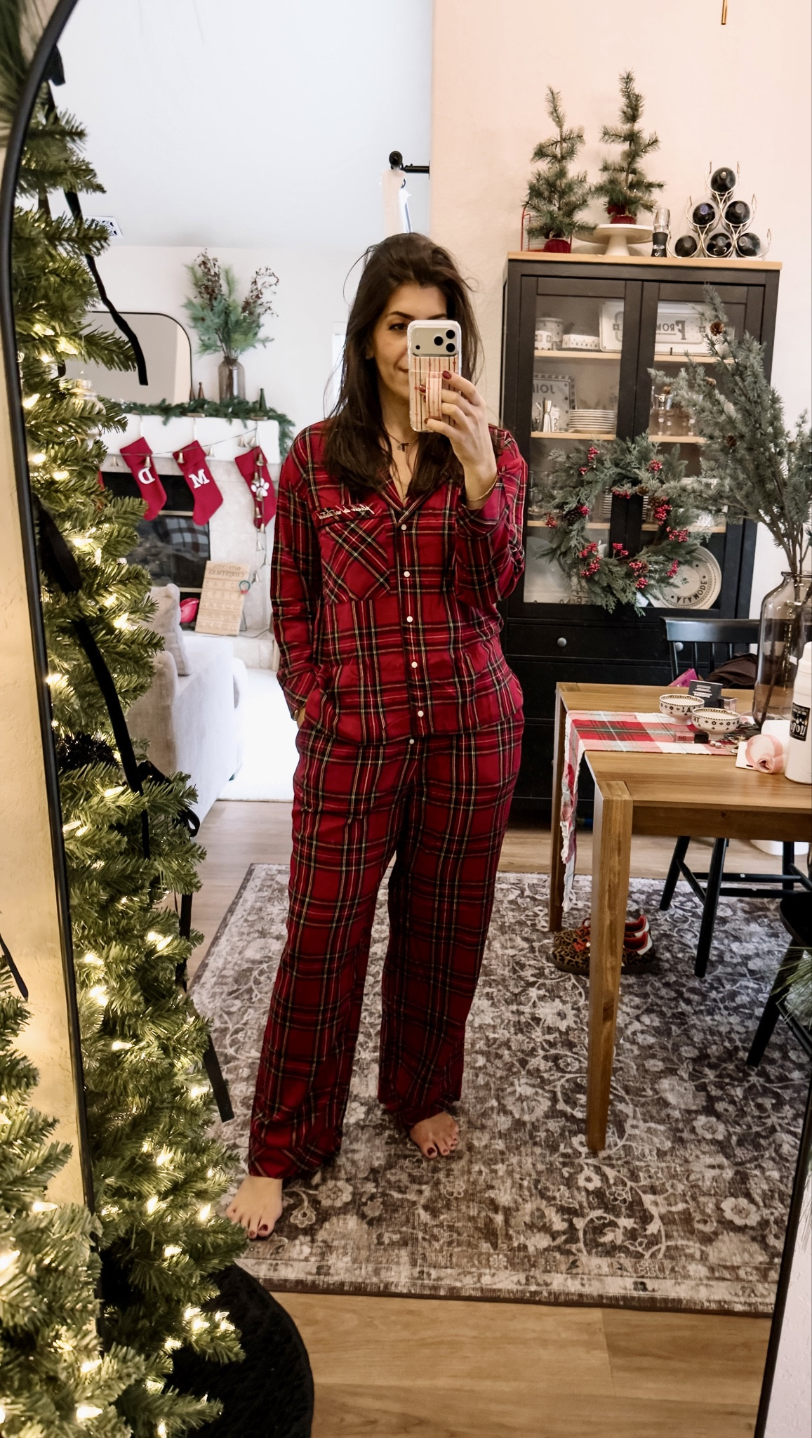 Code: CYBERAF
In a medium flannel pajama top and large flannel pajama bottom


#LTKHoliday #LTKOver40 #LTKMidsize