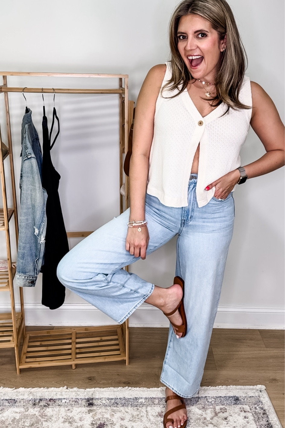 Madewell sale 20% off! Midsize try on. Size 8 summer try on.
Vest fits tts.
Jeans fit tts. In a 28 tall but I need my true size 29.

@madewell #madewell 

#LTKxMadewell #LTKMidsize #LTKSaleAlert