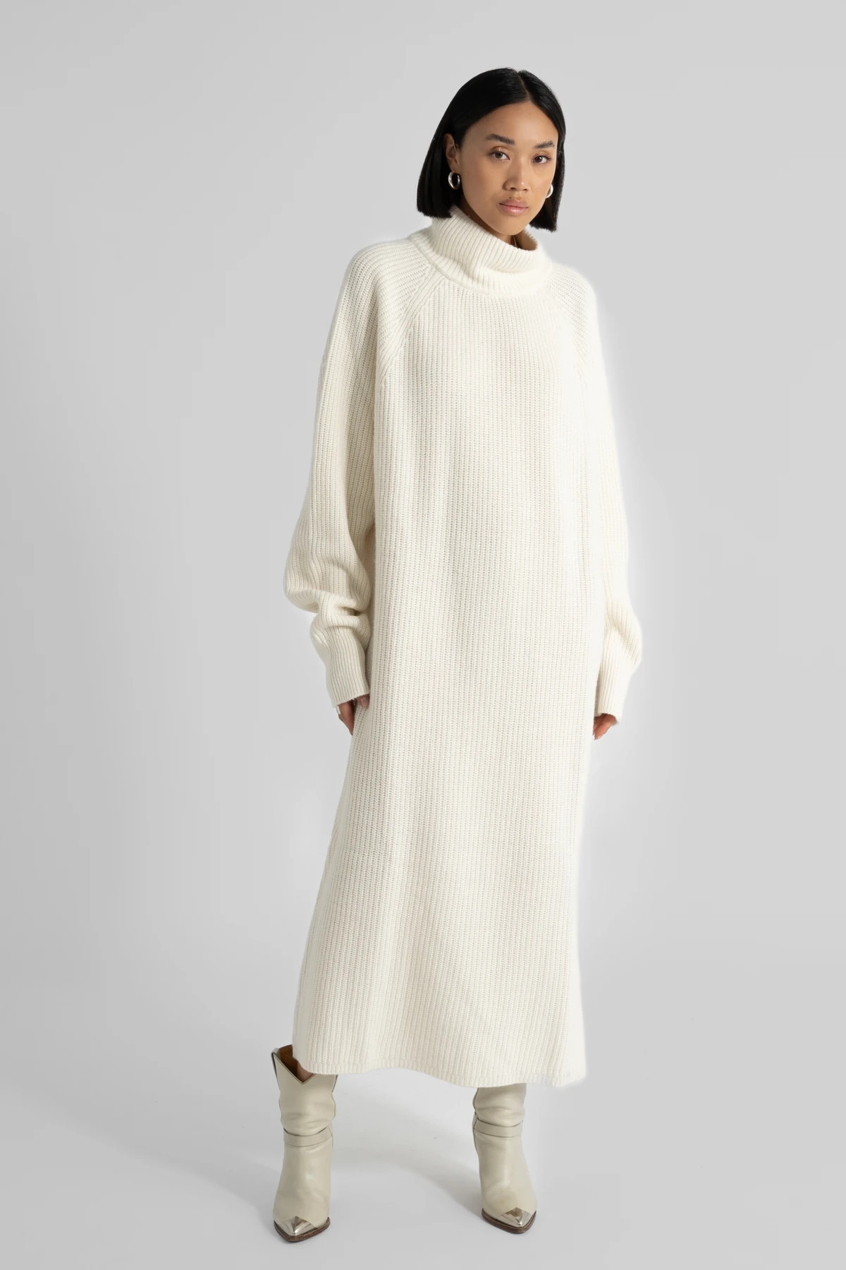 DALIA Dress Cream | black palms