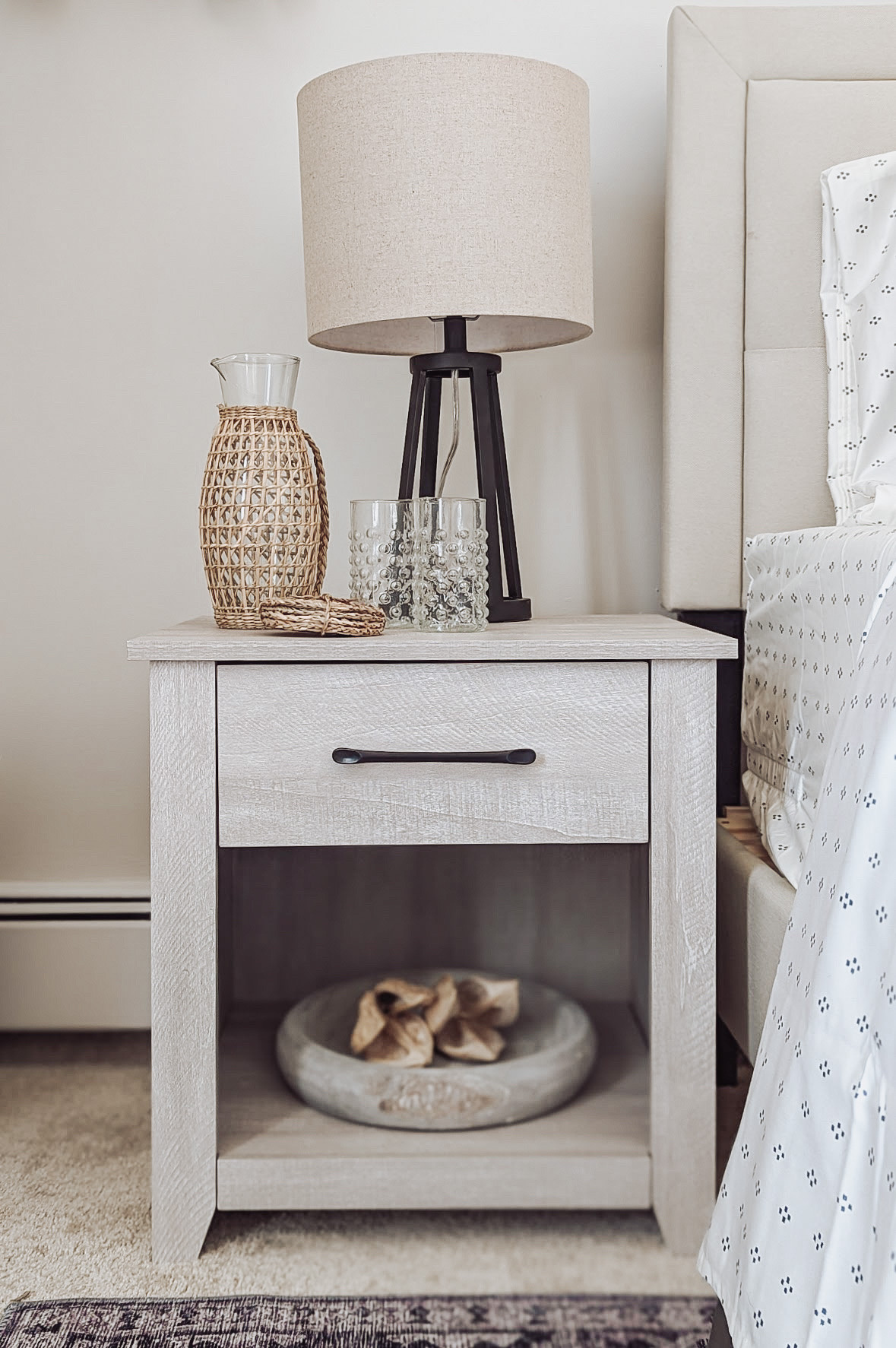 ✨ Drift into a peaceful night’s sleep in a neutral coastal bedroom. The light, airy decor and subtle beach-inspired elements make this the perfect spot to relax and recharge. 🌿 #coastalstyle #bedroomdecor

#LTKStyleTip #LTKHome