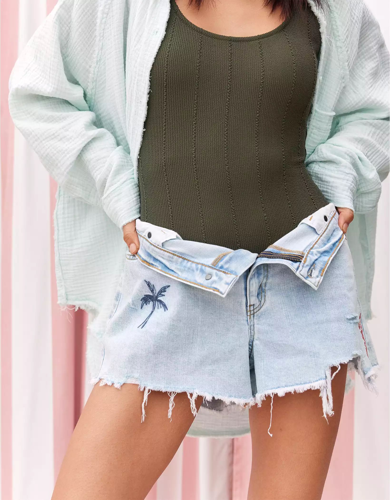 Aerie Distressed Daydream Denim Short | American Eagle Outfitters (US & CA)