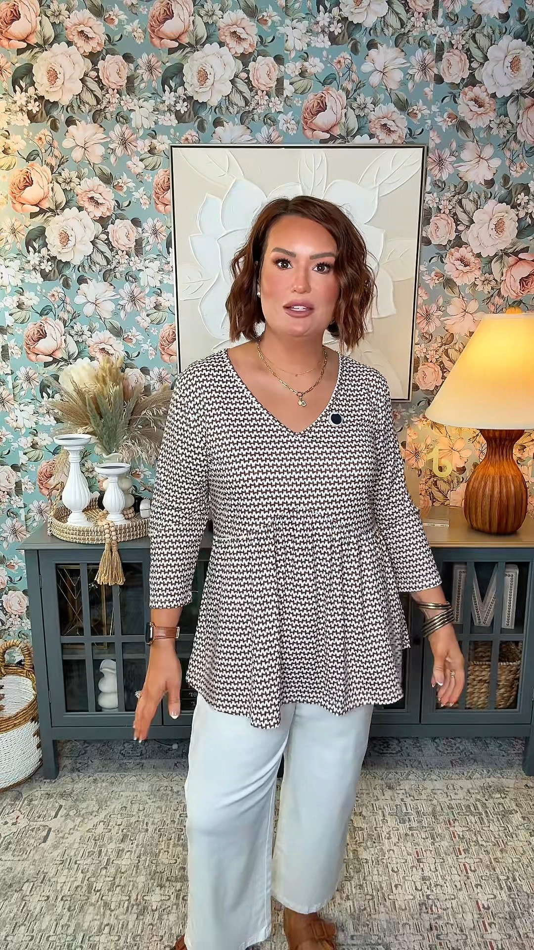If you love quality at an amazing price point you'll love this v-neck baby doll style top! It also comes in a two pack!! I'm a TTS large wearing the size large, but I do think you could size down here if you wanted to. #vneck #babydolltop #flowyshirt

#LTKootd #LTKMidsize #LTKOver40
