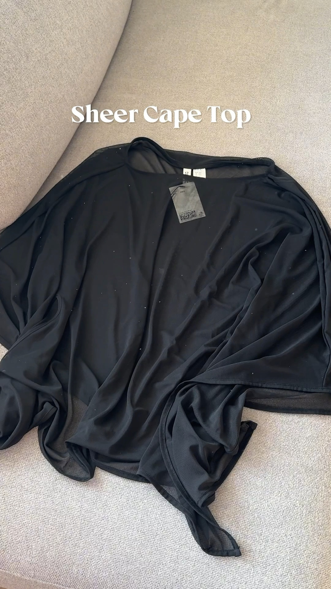 The cape you’ll be wearing all summer!! Over bikini, singlets, you name it😍 literally perfection✨ 