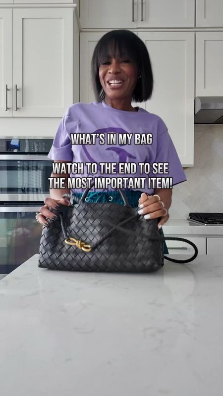What’s in your handbag? 