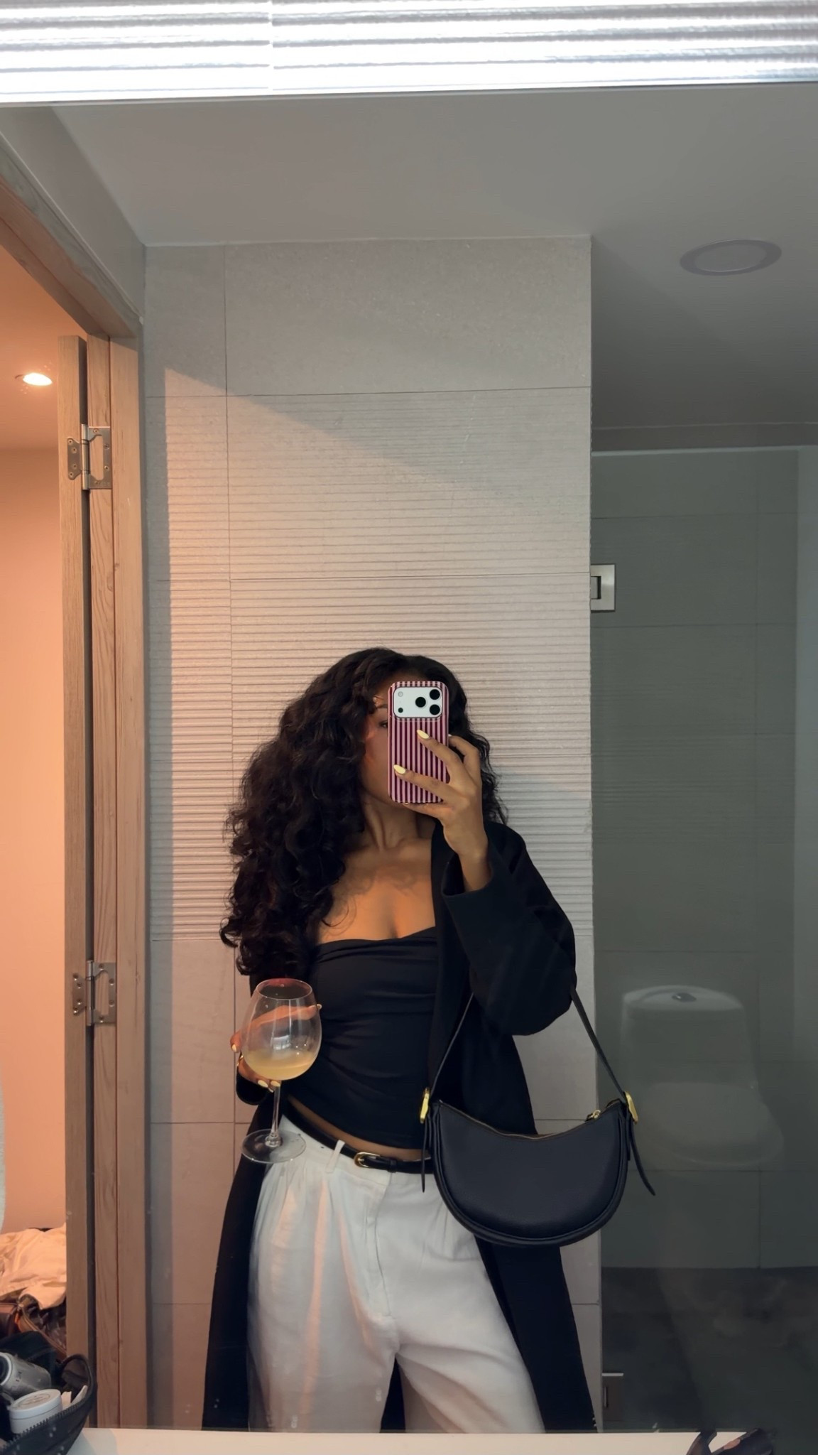 Simple black and white outfit for a night out in CDMX 🖤🤍

#LTKTravel #LTKootd #LTKgrwm