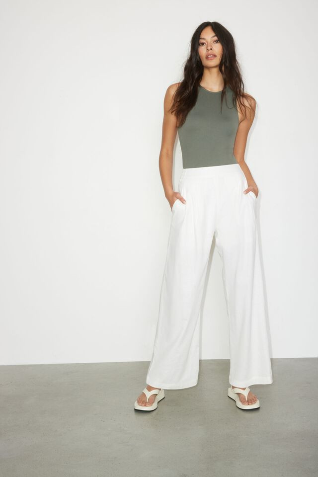 $45.00 | Dynamite Clothing